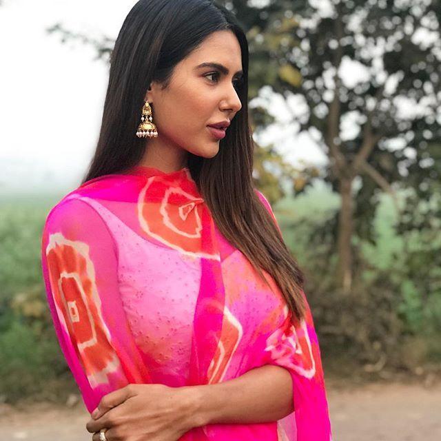 Actress Sonam Bajwa Never Seen Photoshoot Collections!