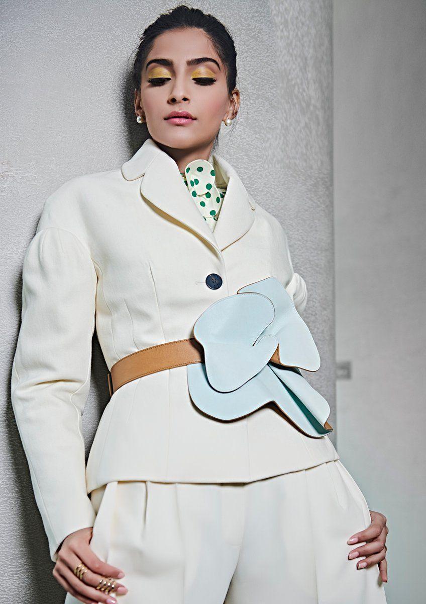 Actress Sonam Kapoor Latest 2018 Photo Stills