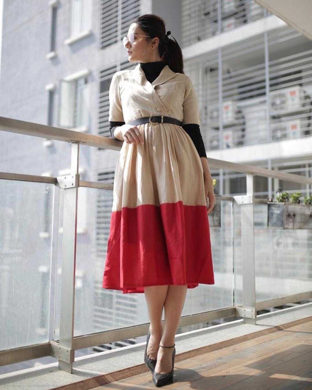 Actress Taapsee Pannu New Photoshoot