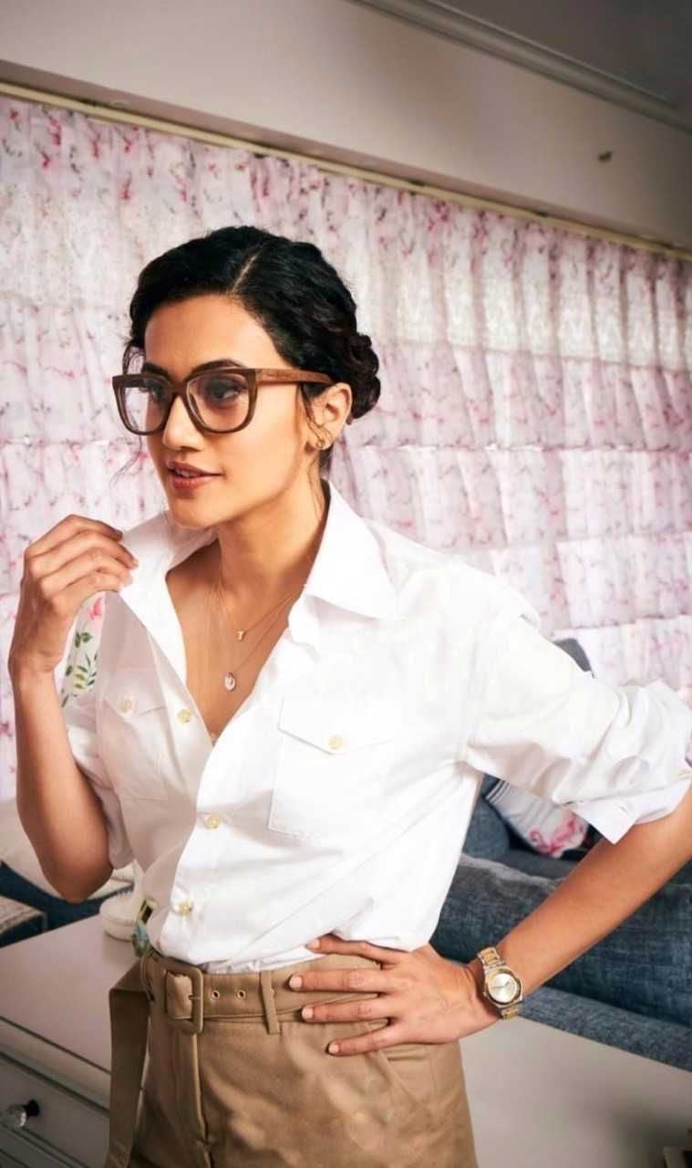Actress Taapsee Pannu New Photoshoot