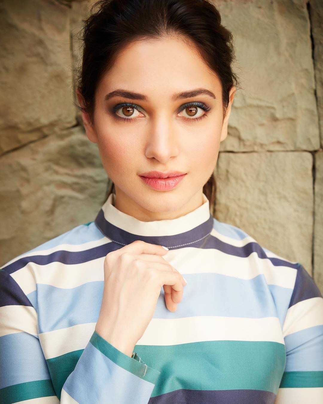 Actress Tamannaah New Photo Shoot