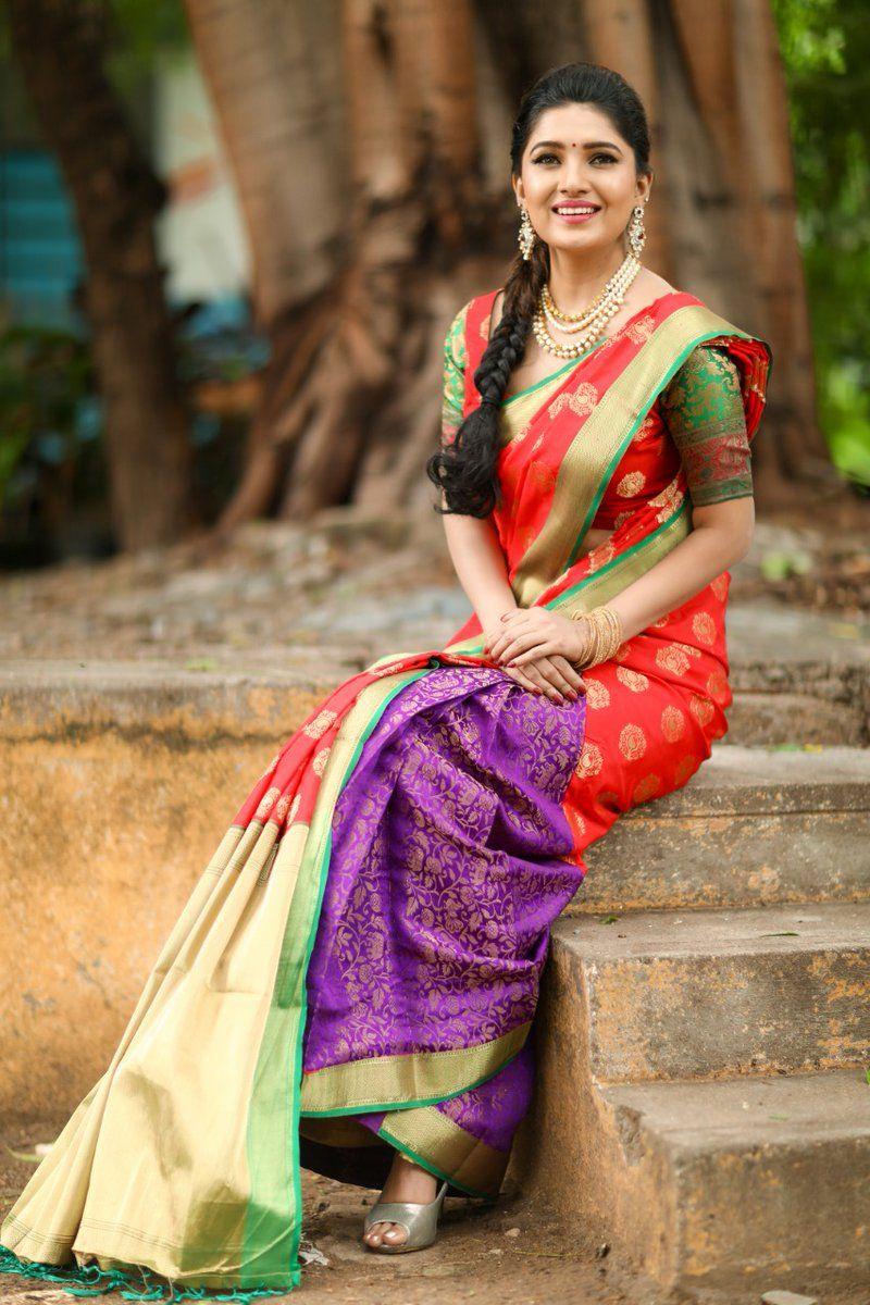 Actress Vani Bhojan Recent Photoshooot Clicks