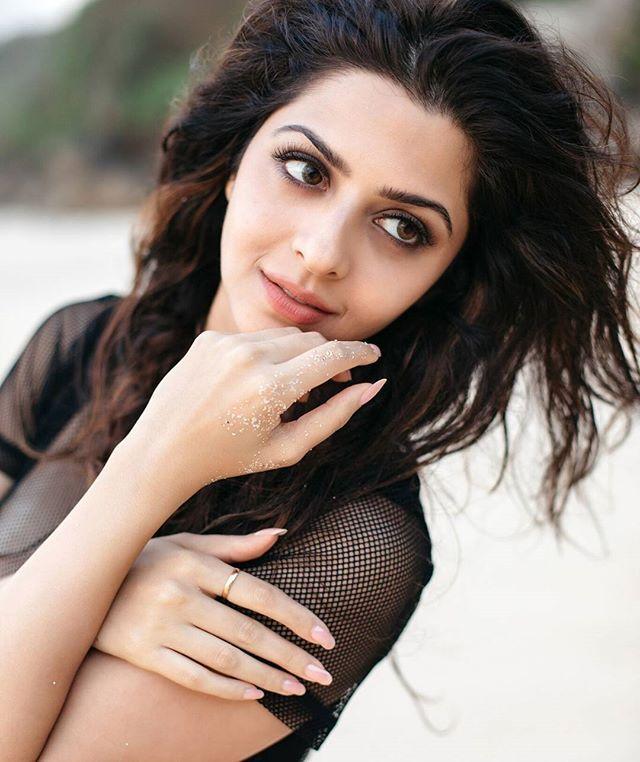 Actress Vedhika Latest Unseen Photo Stills