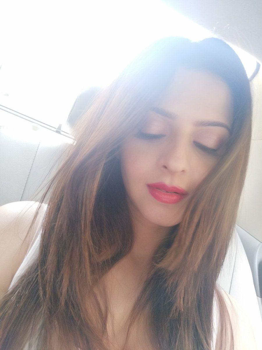 Actress Vedhika Latest Unseen Photo Stills