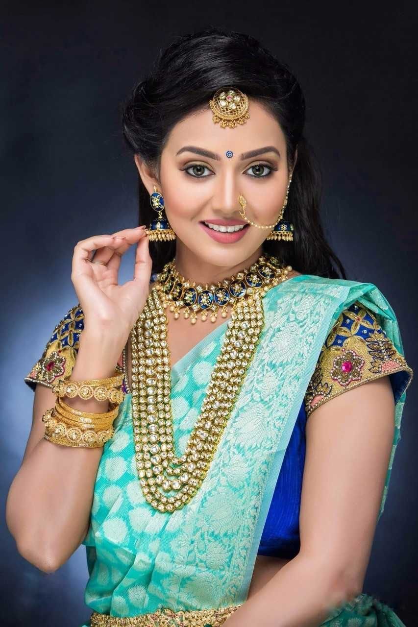 Actress Vidya Pradeep Photos