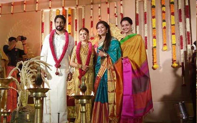 Actress bhavana naveen marriage photos