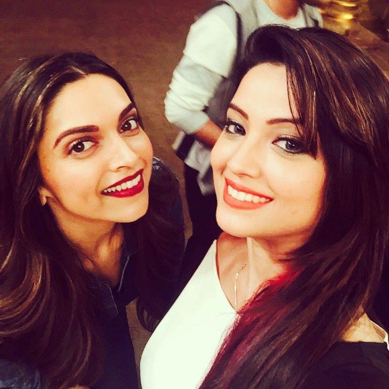 Adaa Khan Beautiful HD Wallpaper & Latest 2018