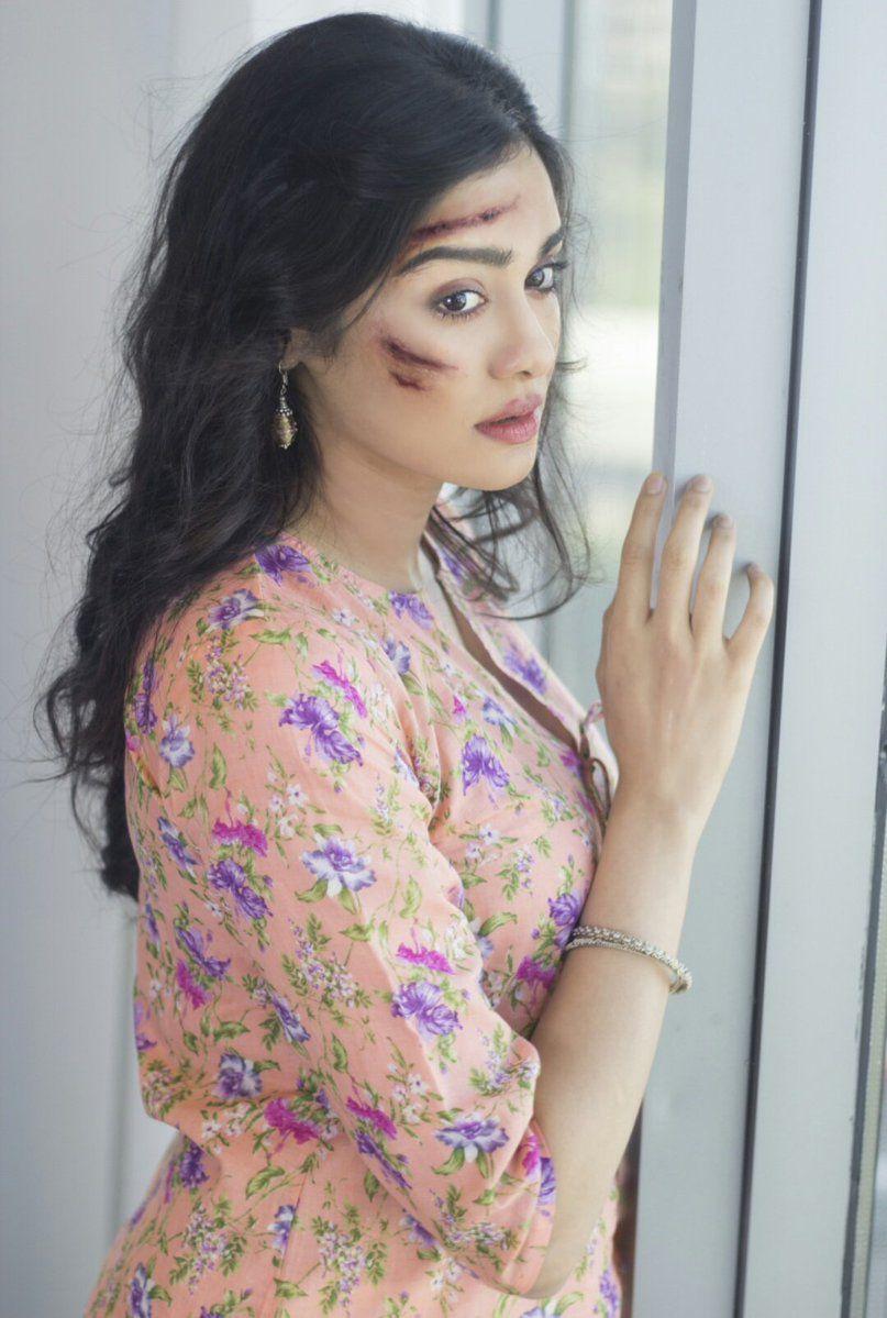 Adah Sharma Latest Stunning Hot Photoshoot Stills