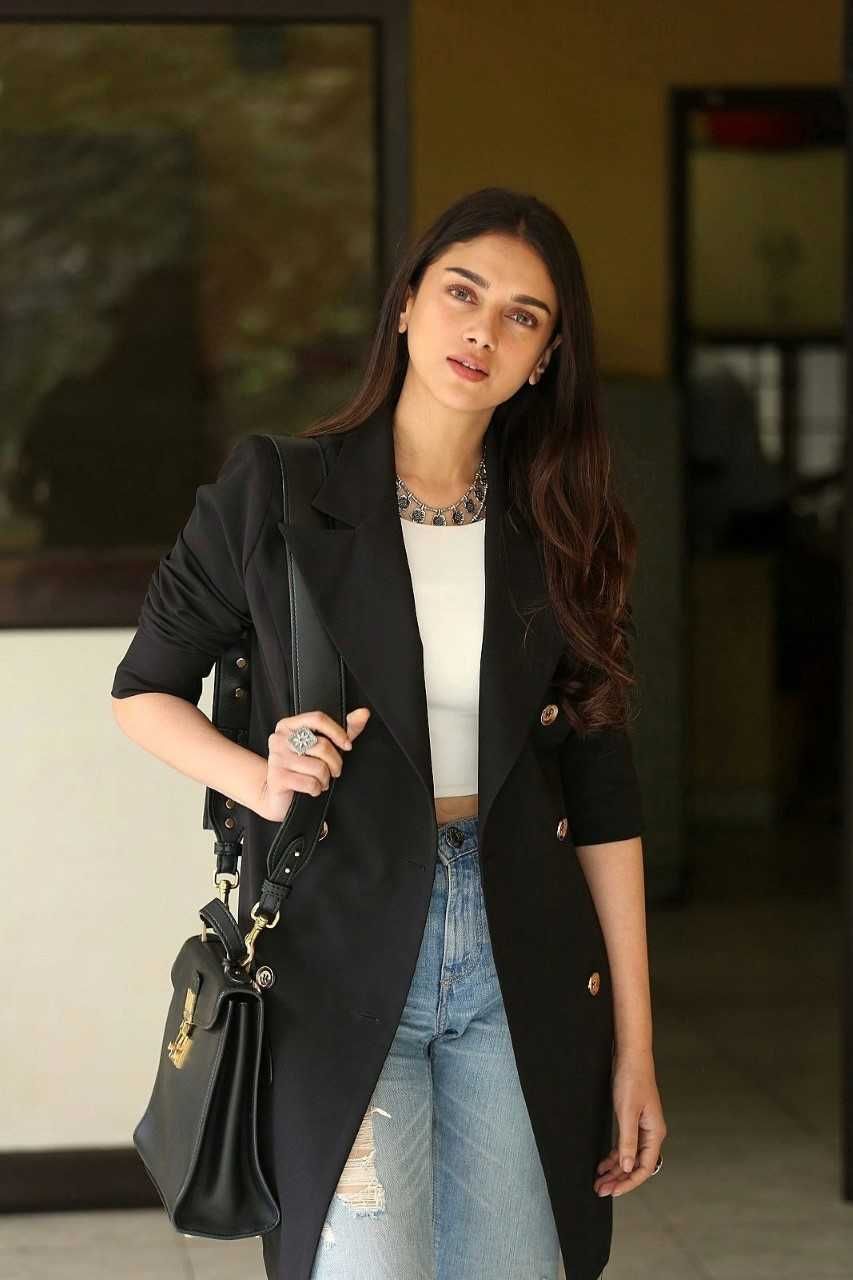 Aditi Rao Hydari New Photoshoot
