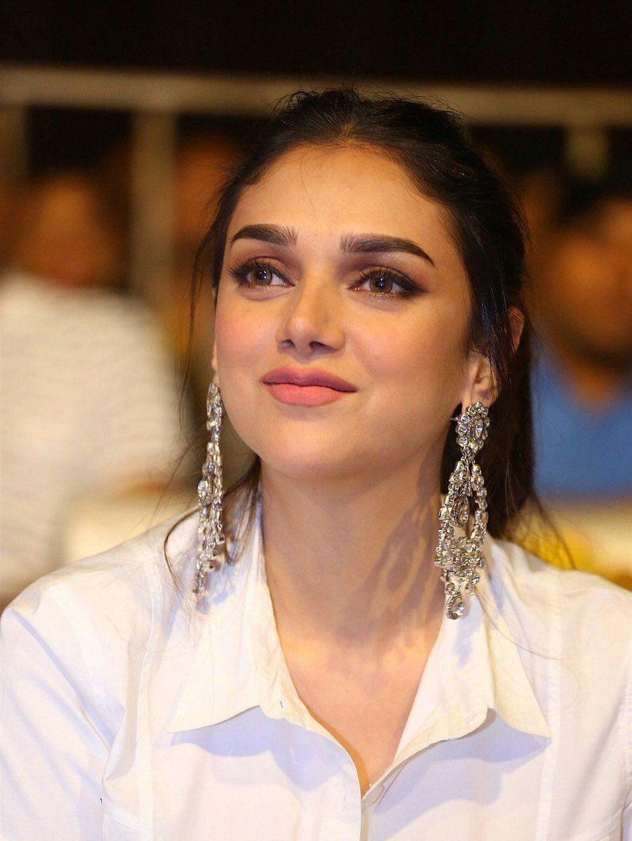 Aditi Rao Hydari Recent Gallery