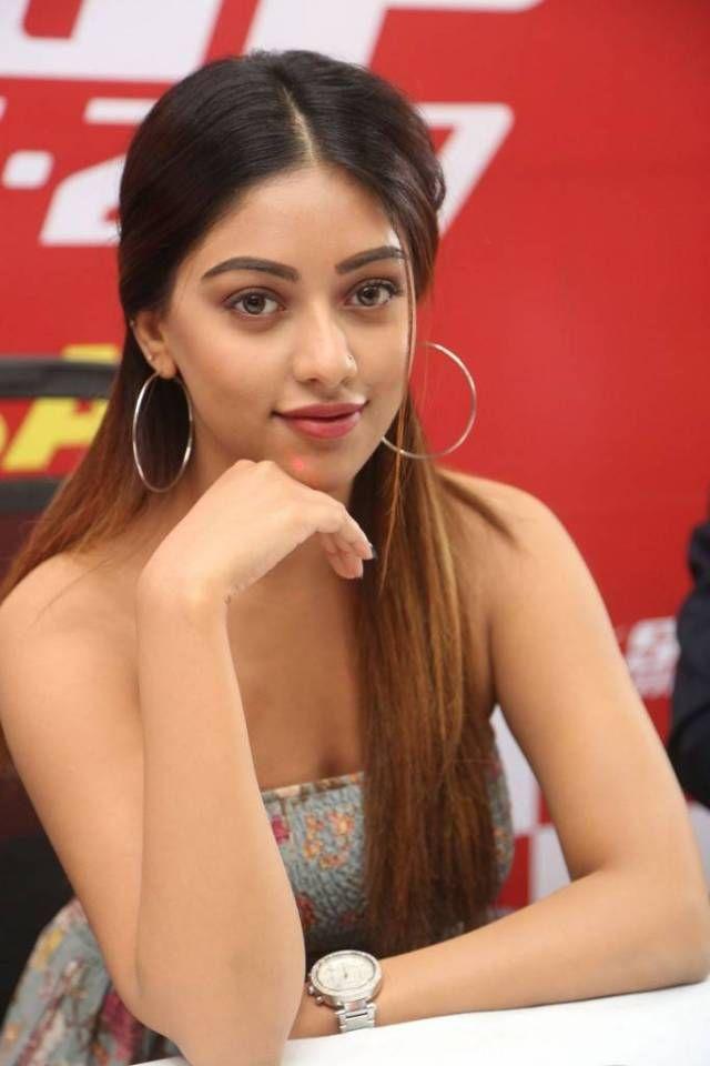 Agnyathavasi Heroine Anu Emmanuel Face Dress Slip, Latest Photo Stills