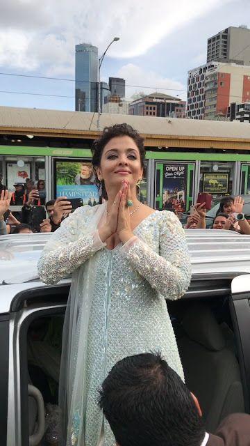 Aishwarya Rai Bachchan & Aaradhya at IFFM 2017 Photos