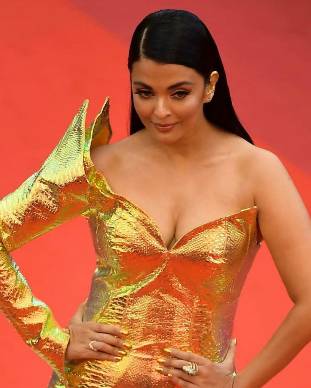 Aishwarya Rai at Cannes Set 2