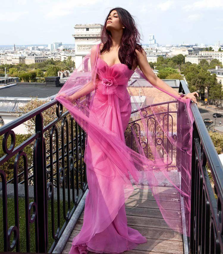 Aishwarya Rai poses for Brides Today Photoshoot Stills