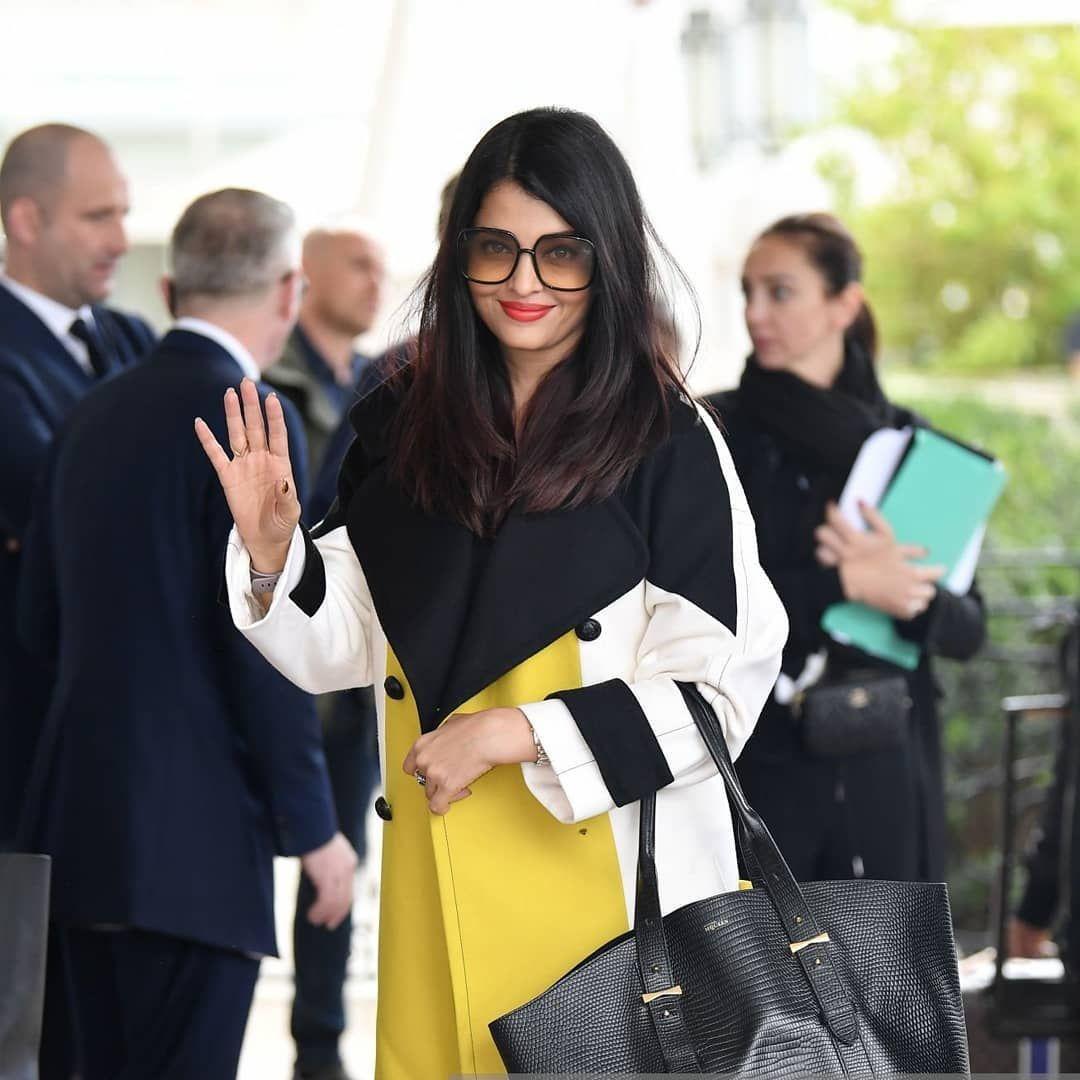 Aishwarya Rai spotted with her daughter Aaradhya