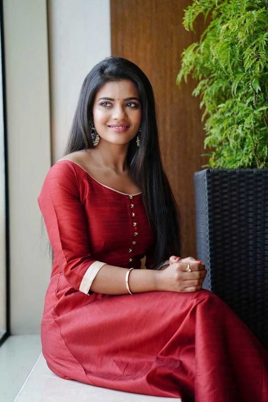 Aishwarya Rajesh Latest Gallery