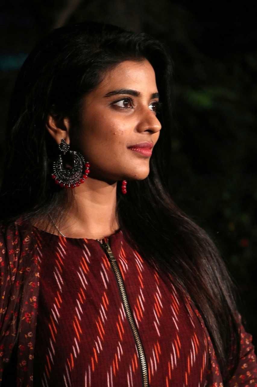Aishwarya Rajesh Latest Pictures