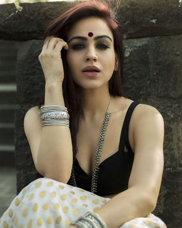 Aksha Pardasany Latest Photoshoot Stills