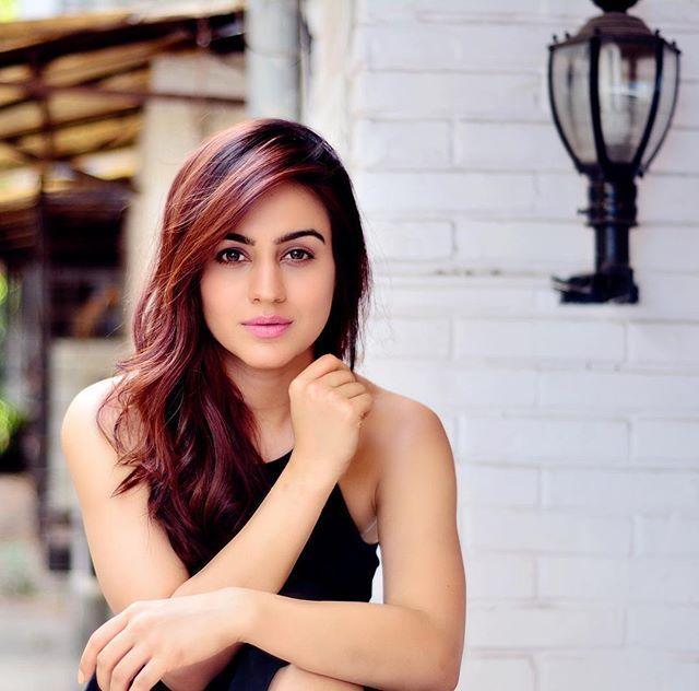 Aksha Pardasany Latest Photoshoot Stills