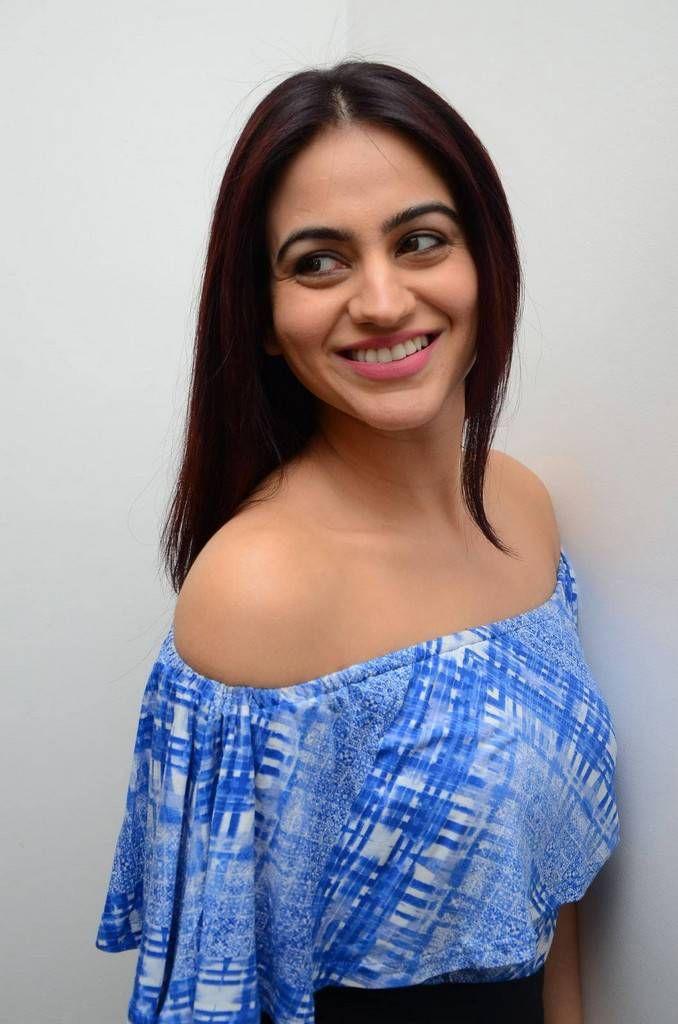 Aksha Studio 11 Salon Launch Stills