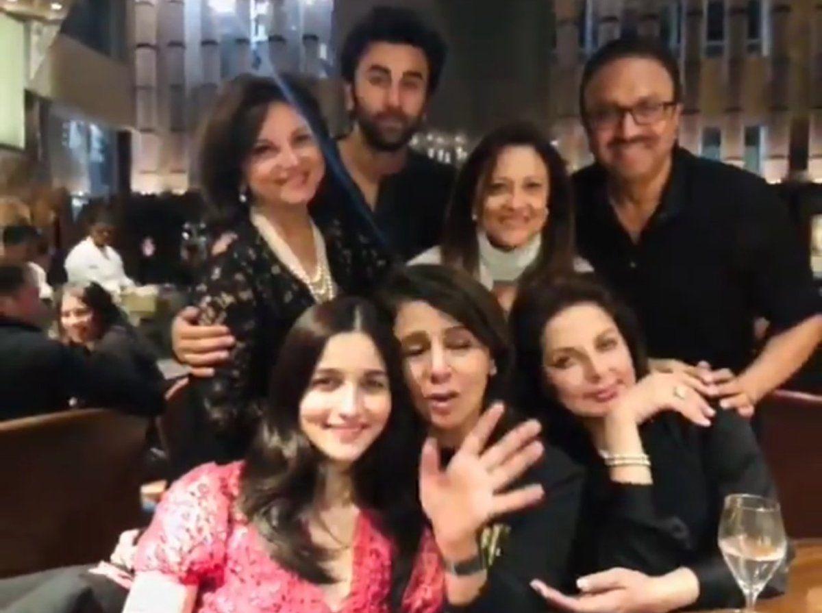 Alia Bhatt Spends a time with Ranbir's family