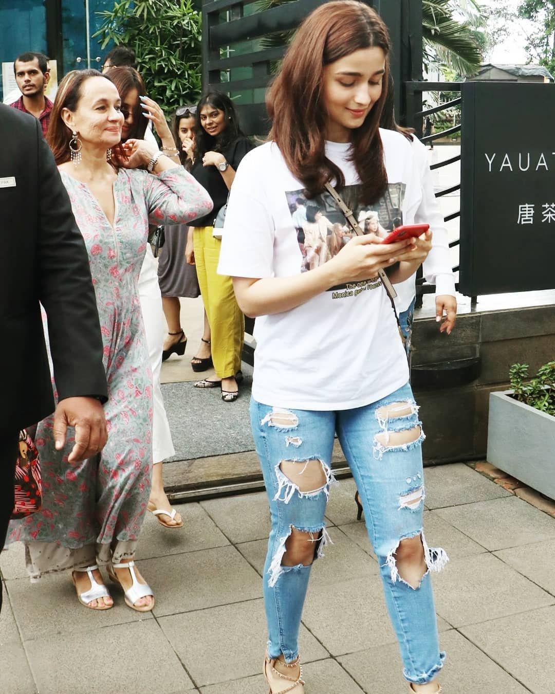 Alia Bhatt spotted outside her residence with security guards