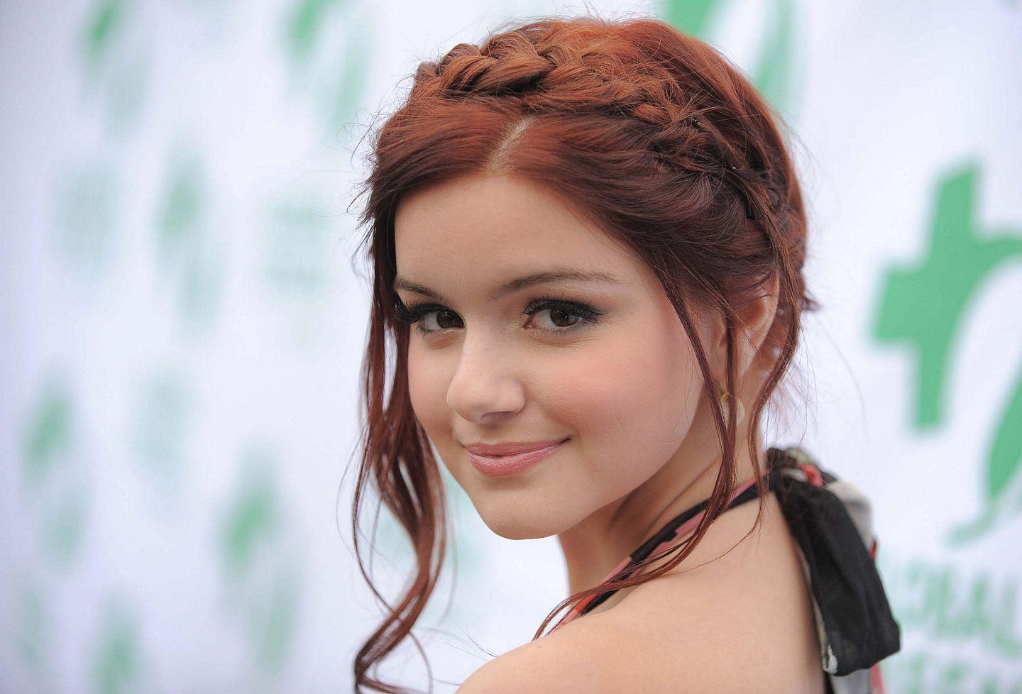 American Actress Ariel Winter Latest HD Photos Without Makeup