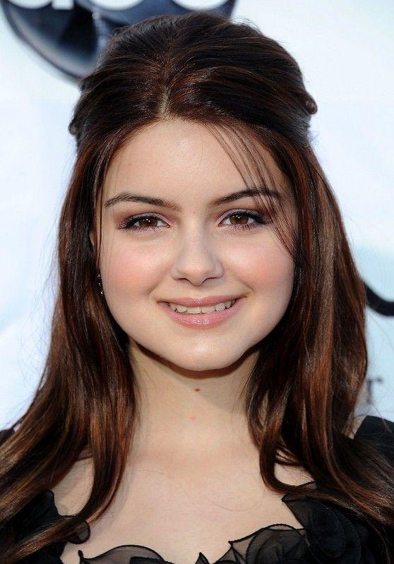 American Actress Ariel Winter Latest HD Photos Without Makeup