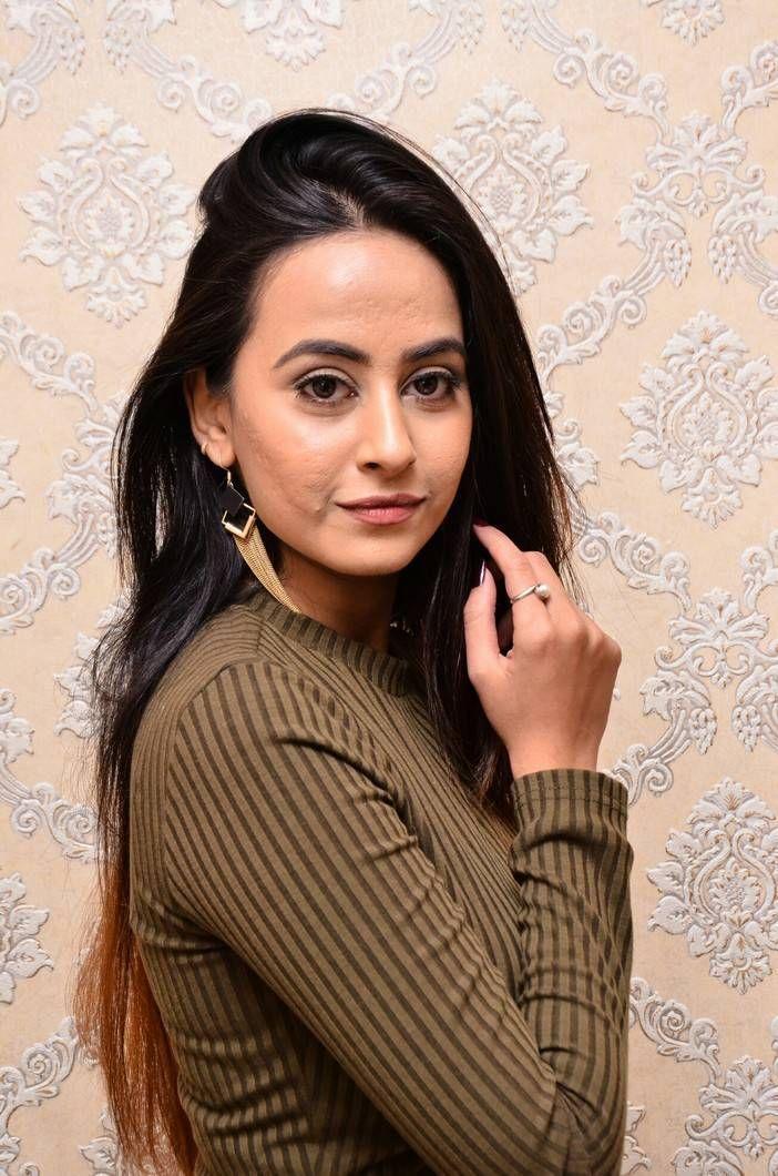 Amiksha Photos At New Year Bash Curtain Raiser 2018