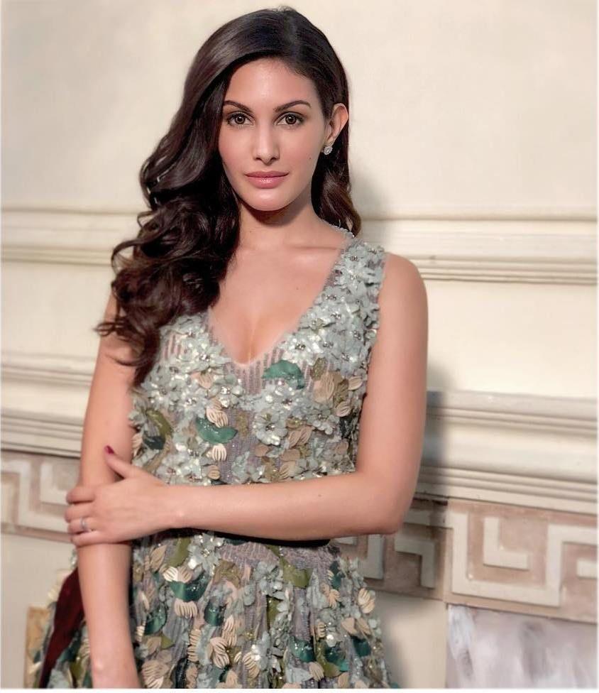 Amyra Dastur Latest Photos