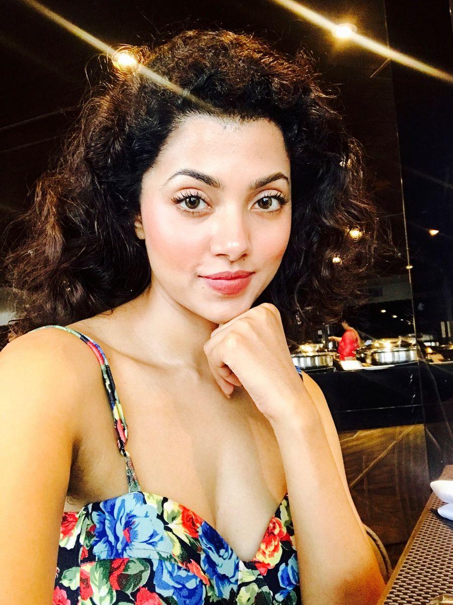Ananya Sengupta Latest Hot Photoshoot Stills