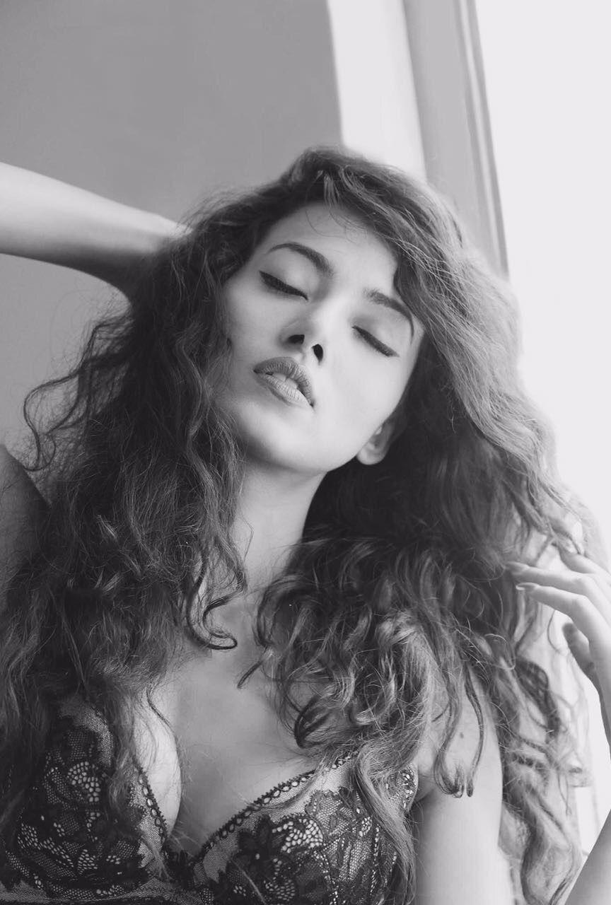 Ananya Sengupta Latest Hot Photoshoot Stills