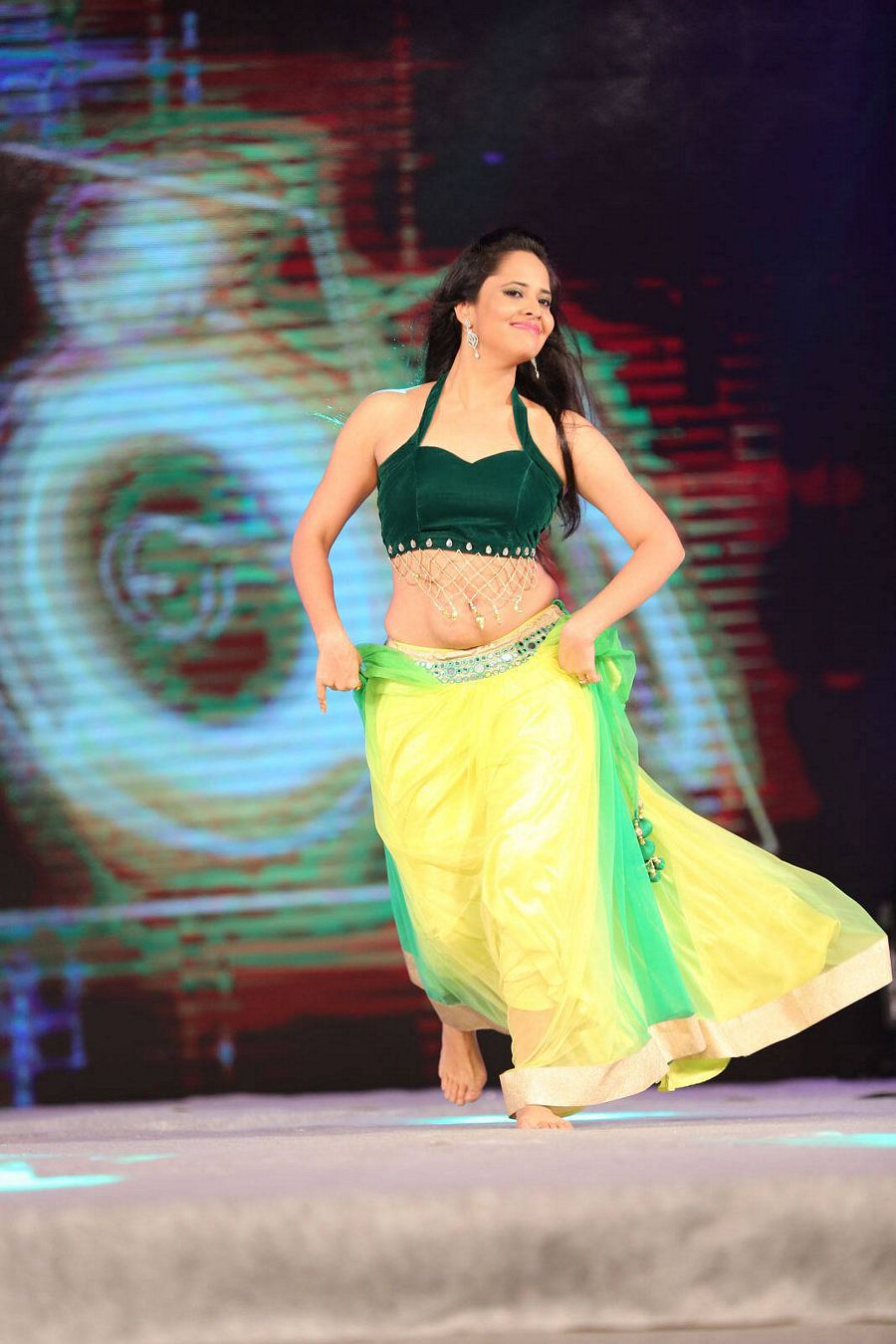 Anasuya Hot Dancing Photos