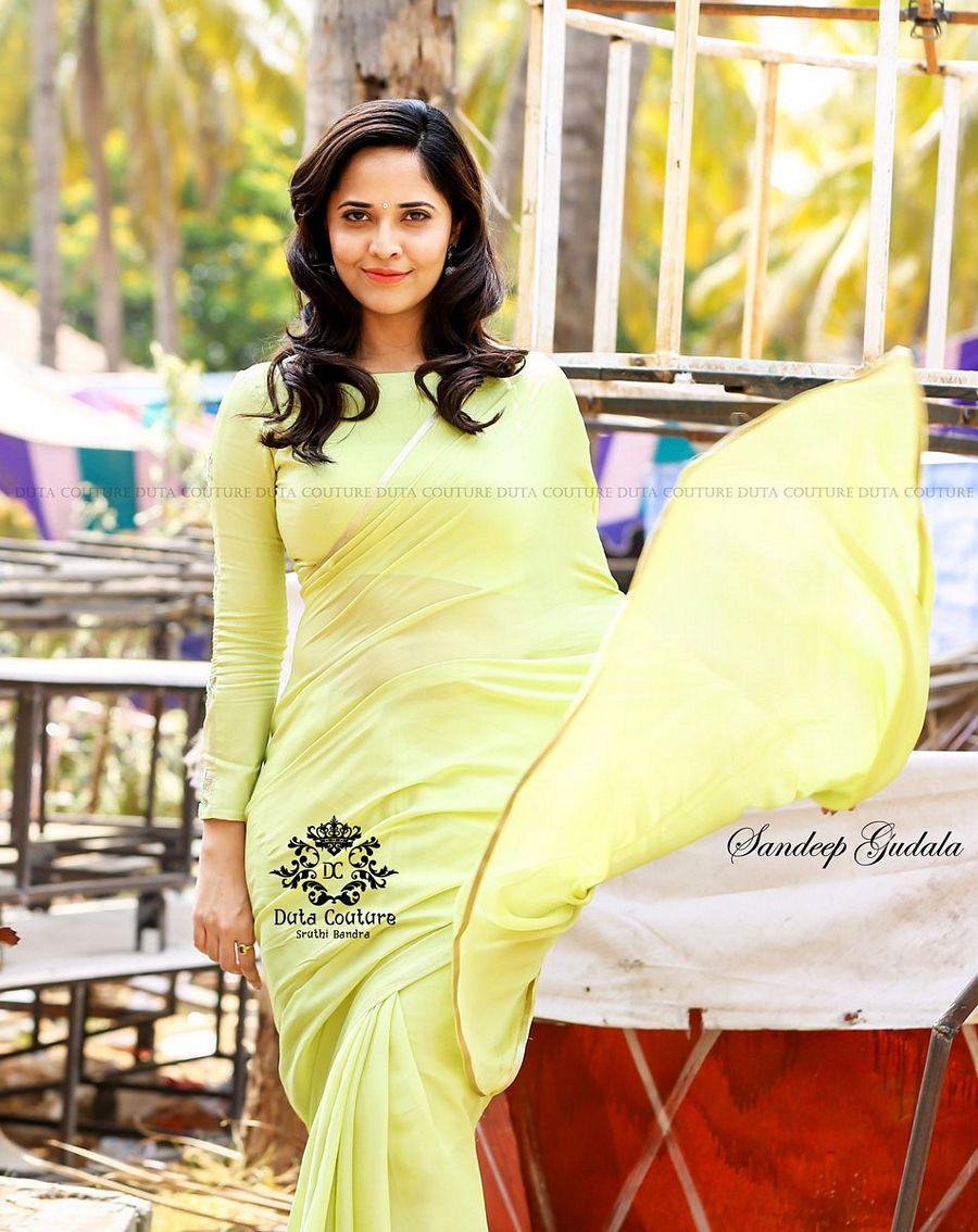 Anasuya Latest Photoshoot 2017 Saree's Stills