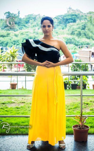Anchor Anasuya Latest 2017 Photos & Stills