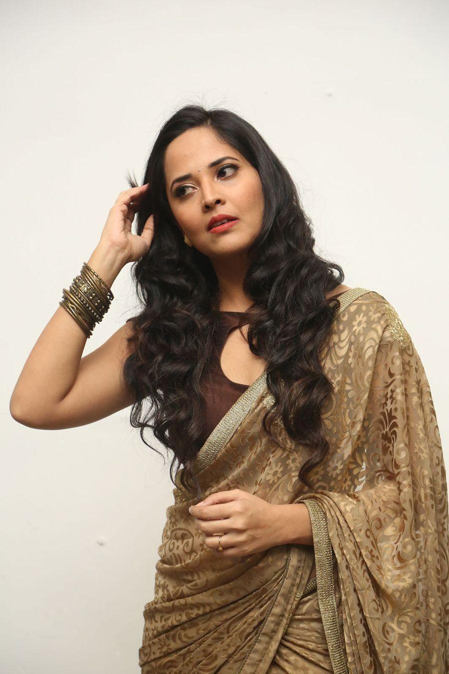 Anchor Anasuya Stills at Nirmala Convent Audio Launch