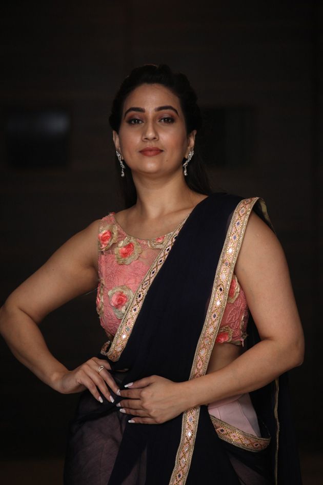 Anchor Manjusha New Clicks