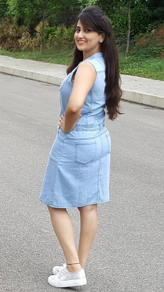 Anchor Manjusha Photoshoot