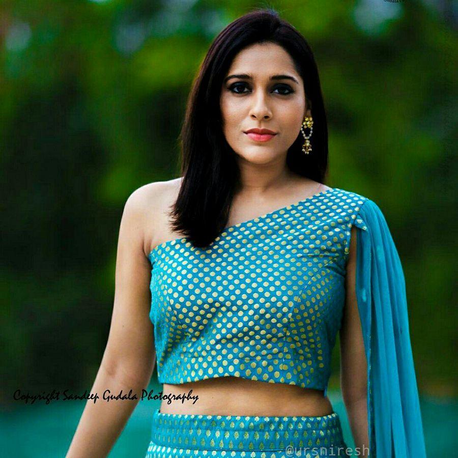 Anchor Rashmi Gautam Latest Stills from TV Shows