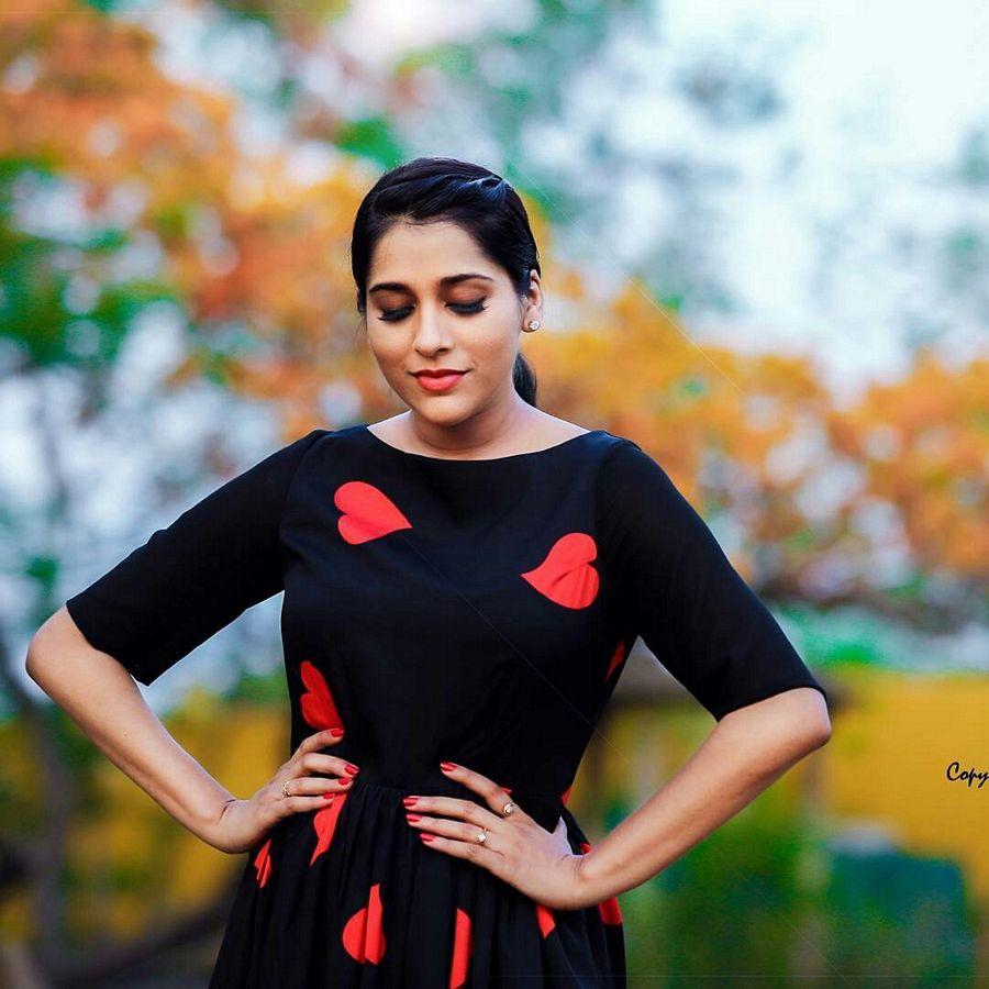 Anchor Rashmi Gautam Latest Stills from TV Shows