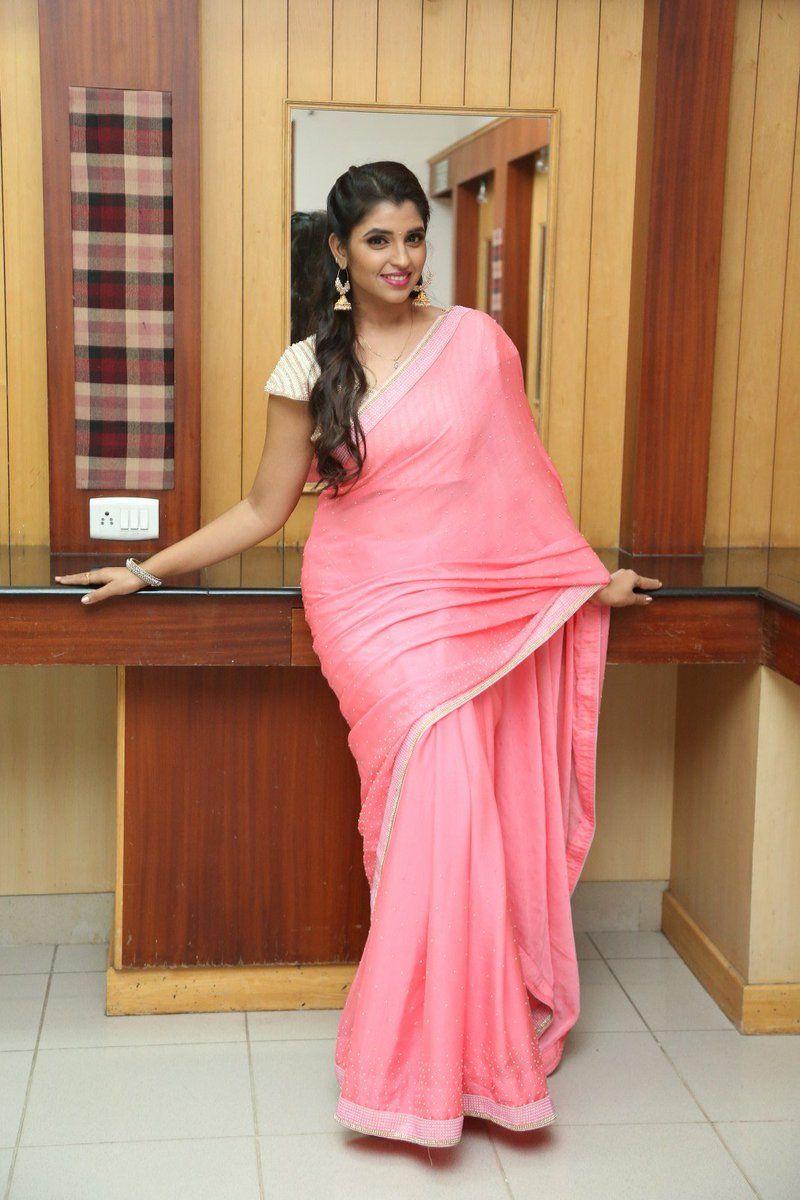Anchor Shyamala New Photos