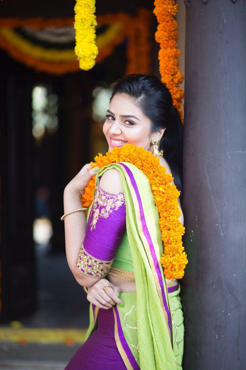 Anchor Sreemukhi Latest Photoshoot Images 2018