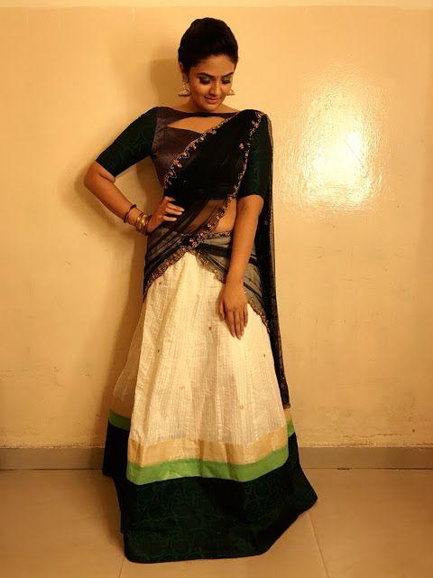 Anchor Sreemukhi Latest Stills 2017