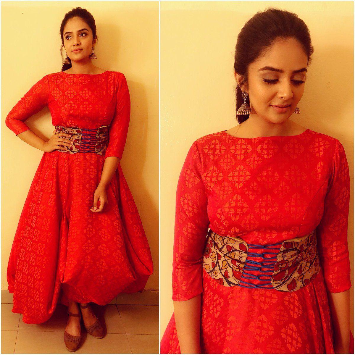 Anchor Sreemukhi Looking Adorable Photoshoot Stills