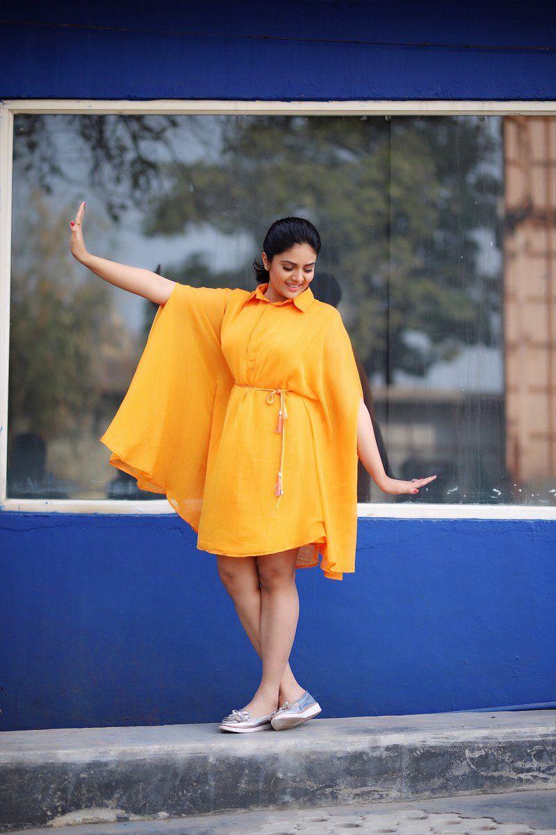 Anchor Sreemukhi Looking Adorable Photoshoot Stills