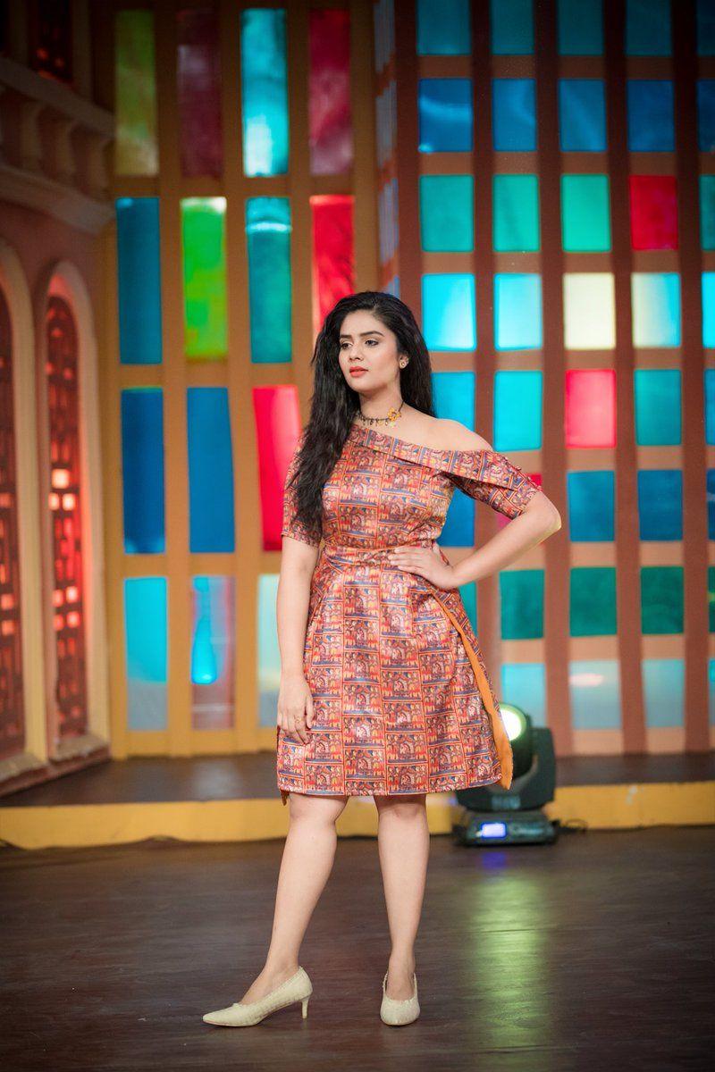 Anchor Sreemukhi Looking Adorable Photoshoot Stills