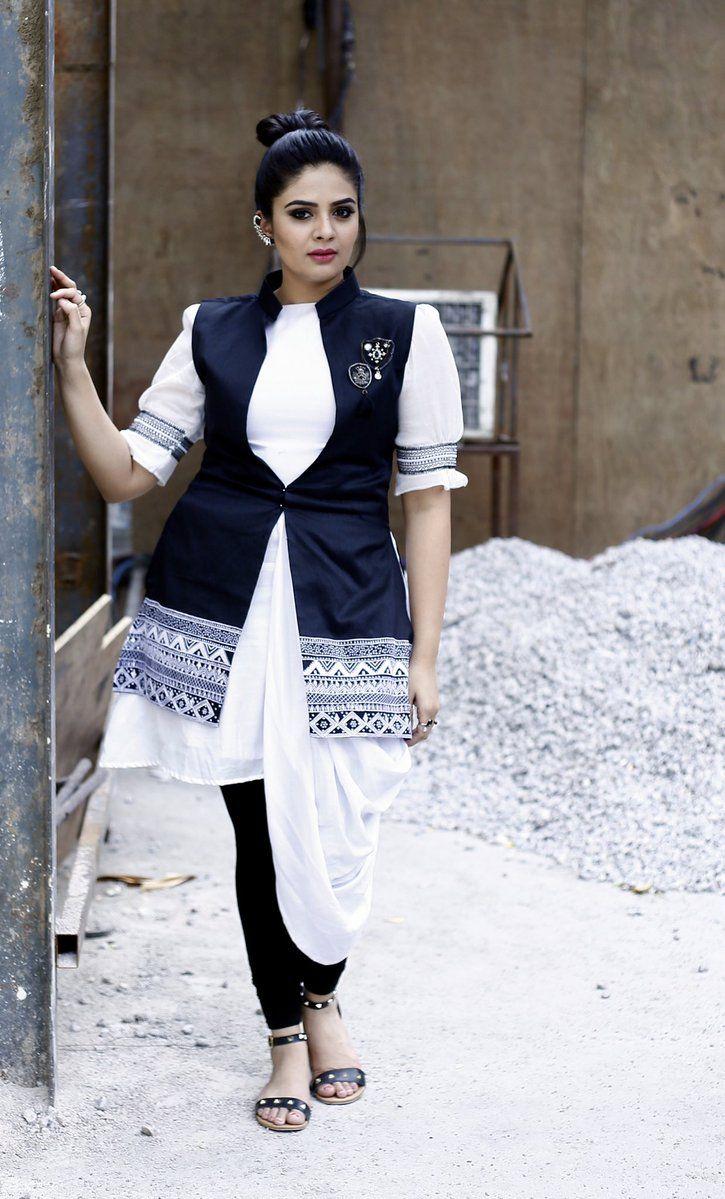 Anchor Sreemukhi Looking Adorable Photoshoot Stills