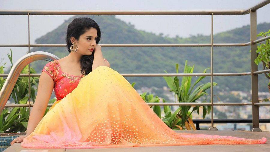 Anchor Srimukhi Latest Photoshoot Stills