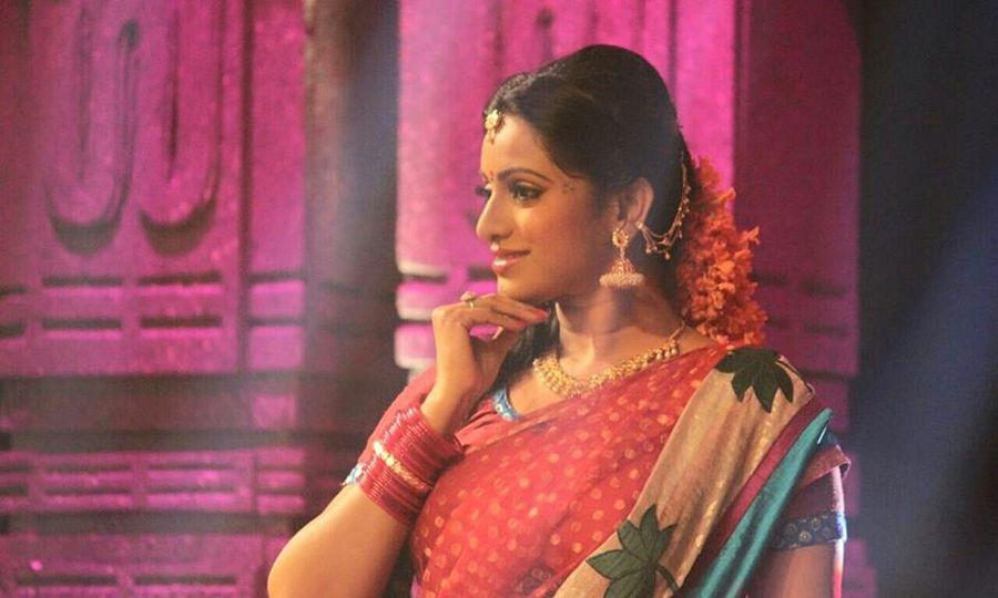 Anchor Udaya Bhanu Rare & UNseen Photos