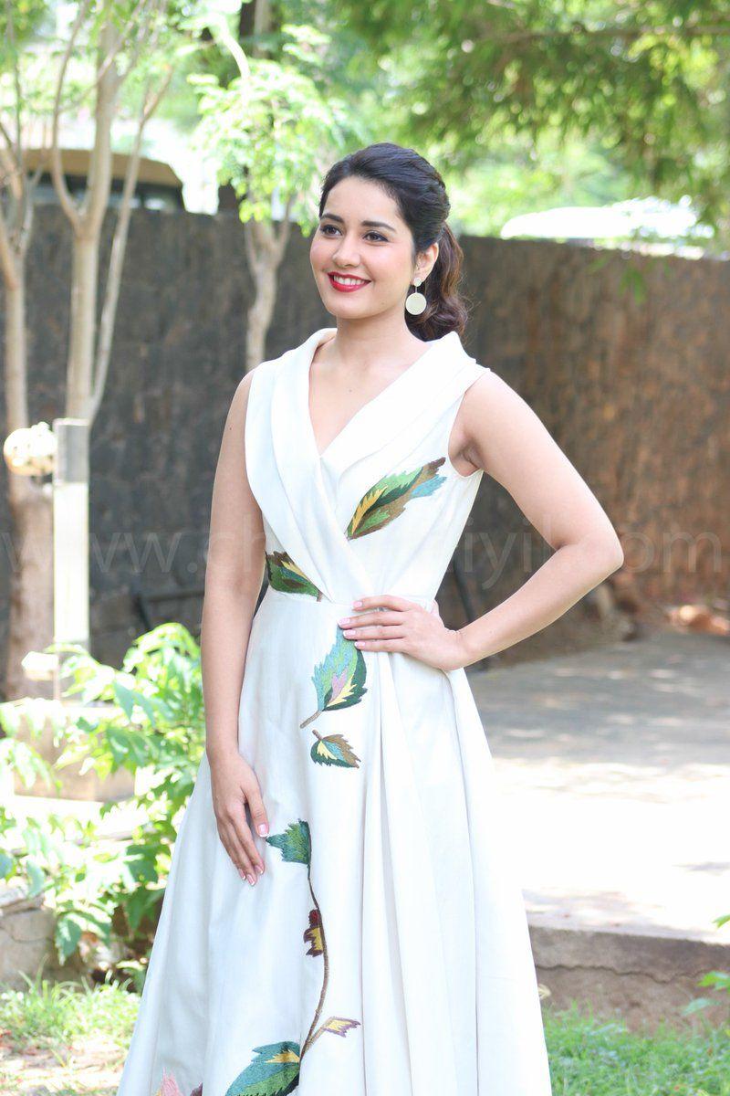 Angelic Beauty Rashi Khanna Looking Gorgeous Photo Stills